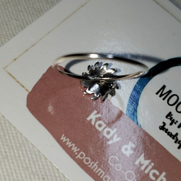 Sterling Silver Tribal Ring, size 7 - Picture 5 of 6